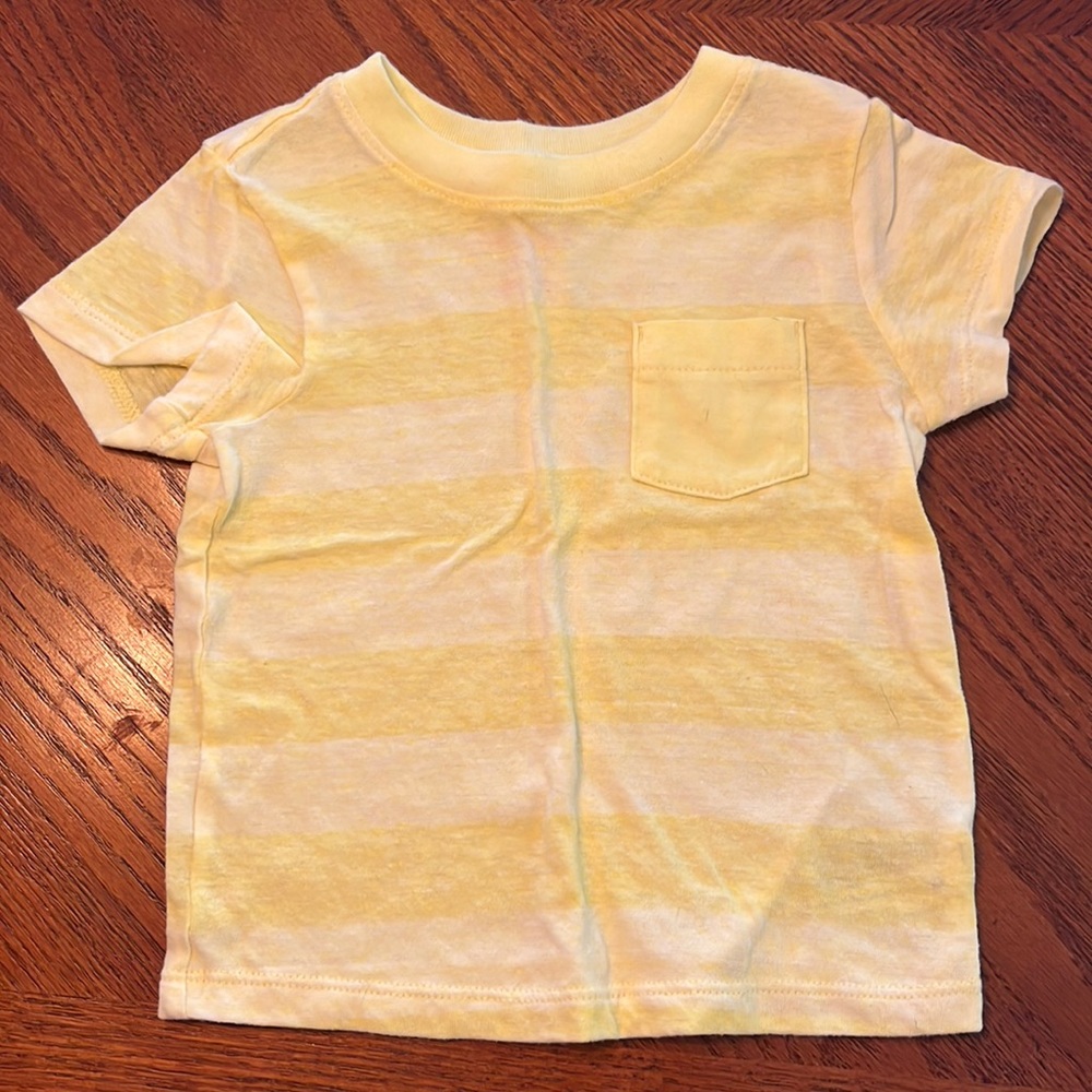 Yellow tshirt